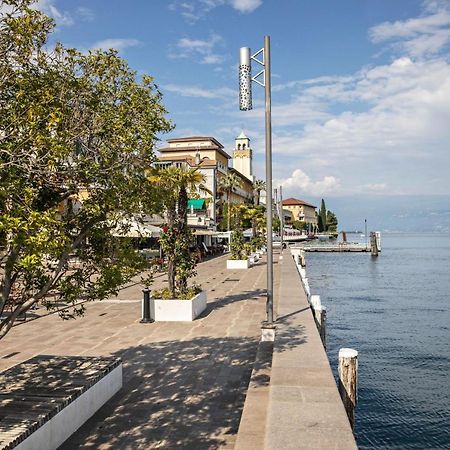 Appartamento Le Pleiadi Alcione Gardone Riviera Esterno foto